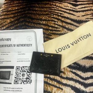 Louis Vuitton Empriente card holder